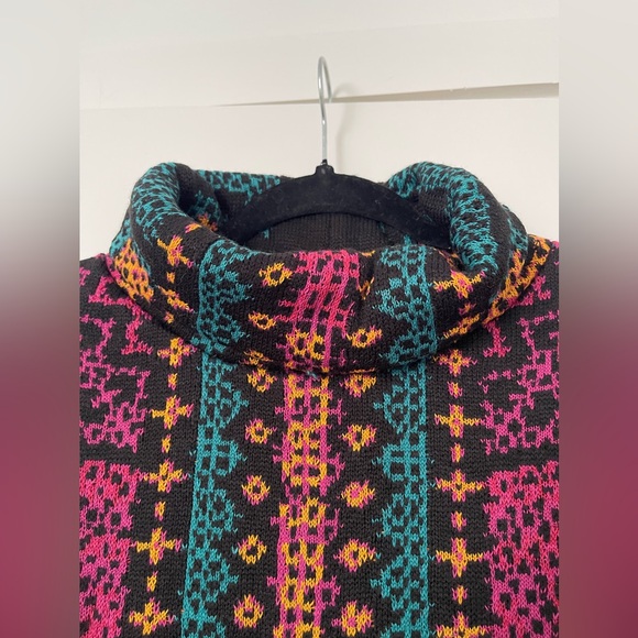 Farm Rio Yawanawa Stripes Midi Sweater Dress Multicolor Tribal Print Size Small - Picture 8 of 16